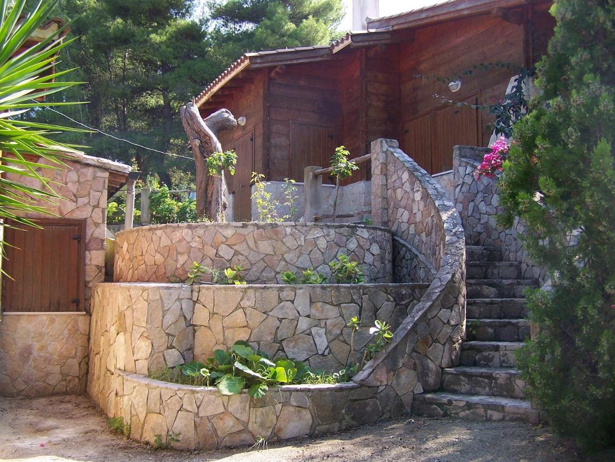 Tenuta Molino Di Mare- Ecoresort Con Villini Роди-Гарганико Экстерьер фото
